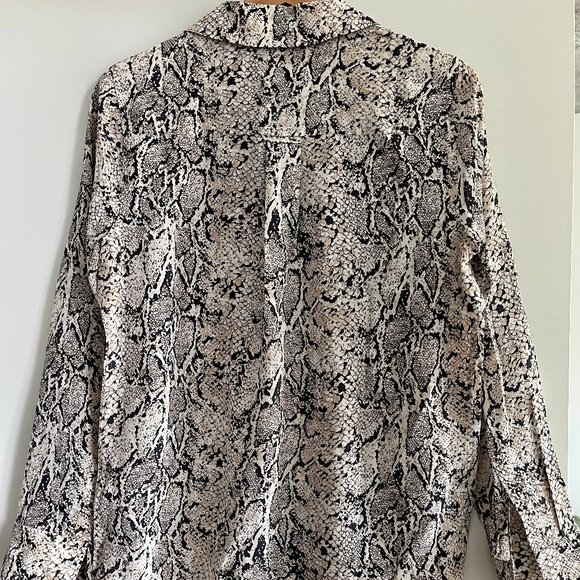 Rails Snake Print Blouse - Black and Cream - Picture 7 of 8